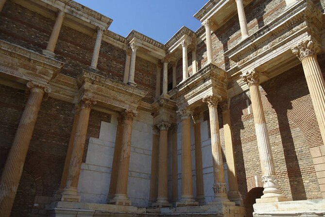 1 Day Ancient City Ephesus and House Virgin Mary Trip from Bodrum - The ceramic shop and other commercial stops