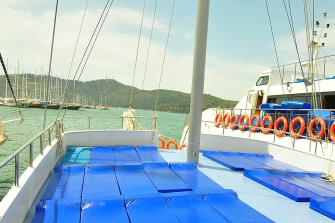 12 Island Boat Trip from Fethiye - BBQ lunch on the boat
