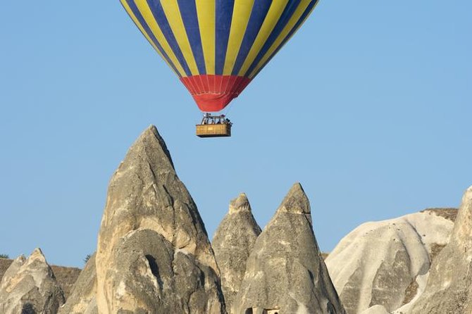 2-Day Cappadocia Tour from Istanbul - Optional Balloon Ride - Pigeon Valley and Avanos pottery
