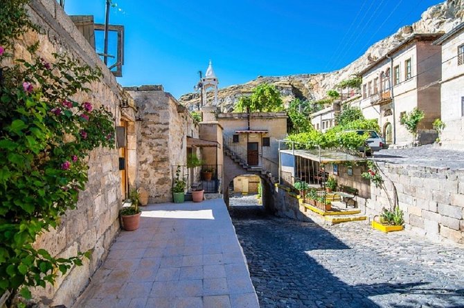 2-Day Cappadocia Trip from Kayseri - Rose Valley and the old village of Cavusin
