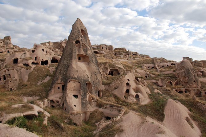 3 Days Private Cappadocia Tour - Vehicle, meals, and daily comfort