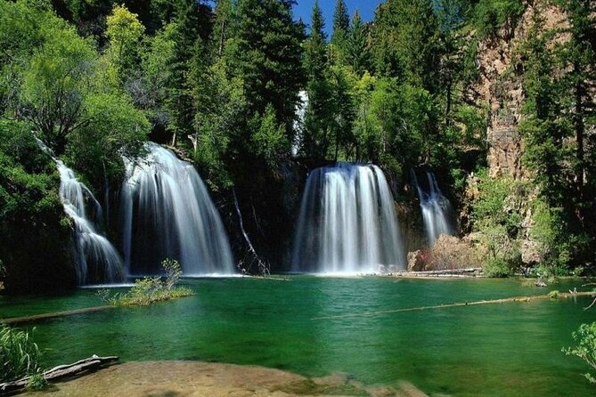3 Different Natural Wonders Waterfall Tours in ANTALYA - Guides make the relaxed format work
