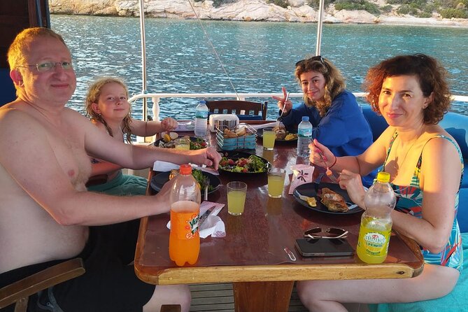 3-Hour Private Sunset Boat Tour With Dinner in Bodrum - Key points to know before you book