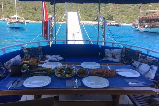 3-Hour Private Sunset Boat Tour With Dinner in Bodrum - What the $245.62 price really buys