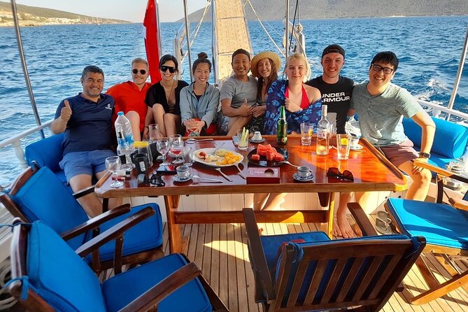 6 Hours Private Charter Boat Tour with Lunch in Bodrum - Rabbit Bay and the final swim