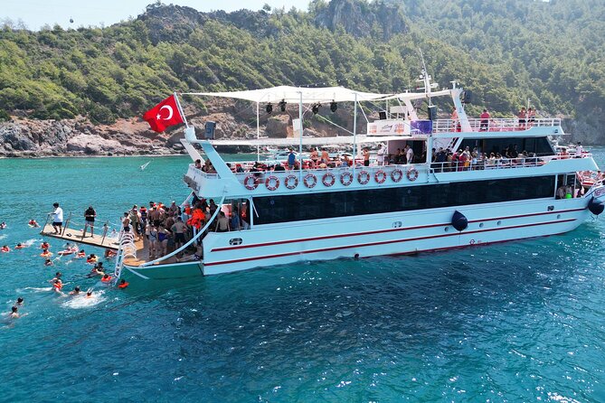 Alanya Boat Trip w/Unlimited Drinks & Lunch (Free Hotel Transfer) - A low-cost day along Alanya’s coast