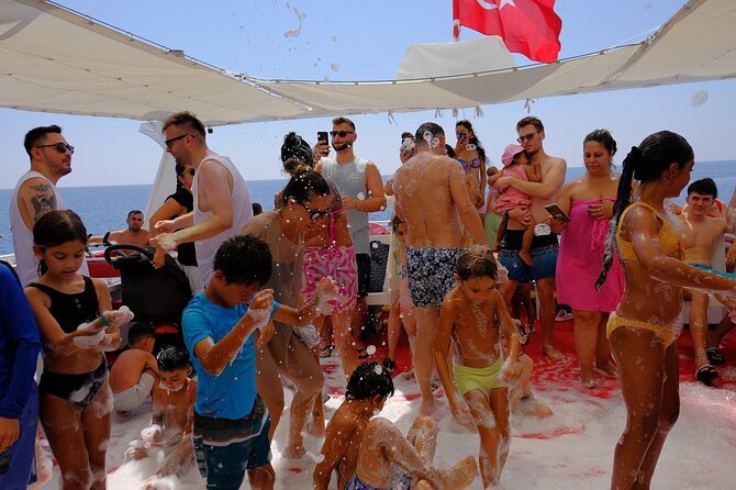 Alanya Boat Trip w/Unlimited Drinks & Lunch (Free Hotel Transfer) - Old Shipyard, Pirates Cave, Lovers Cave, and Phosphorus Cave