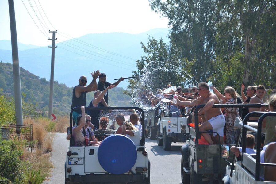 Alanya: Dim River, Dim Cave, and Kestel Jeep Tour with Lunch - Should you book it?