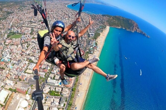 Alanya Paragliding Experience By Local Expert Pilots W/ Transfer - The 15 to 20 minute flight above Cleopatra’s Bay