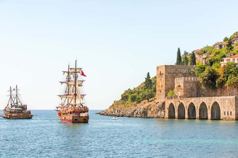 Alanya: Pirate Boat Trip with Lunch and Drinks - Cleopatra Beach From the Water