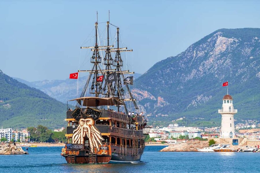 Alanya: Pirate Boat Trip with Lunch and Drinks - Leaving the Harbor Beside Alanya’s Old Town