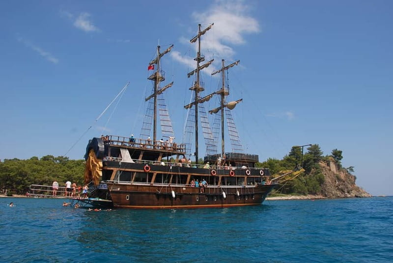 Alanya: Pirate Boat Trip with Meal, Drinks and Pickup Option - Setting out from Alanya on a pirate-style boat