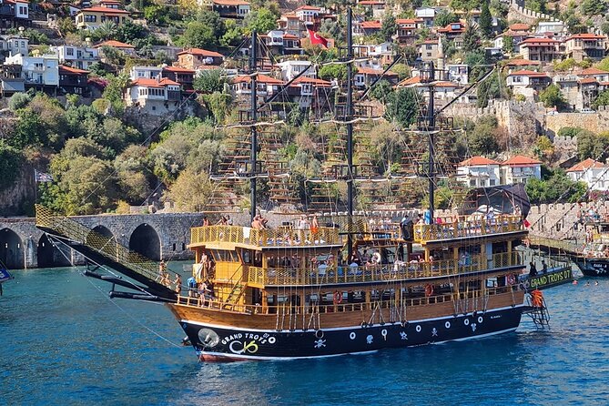 Alanya Pirate Boat Trip With Unlimited Drinks & Lunch - Is $15 good value?