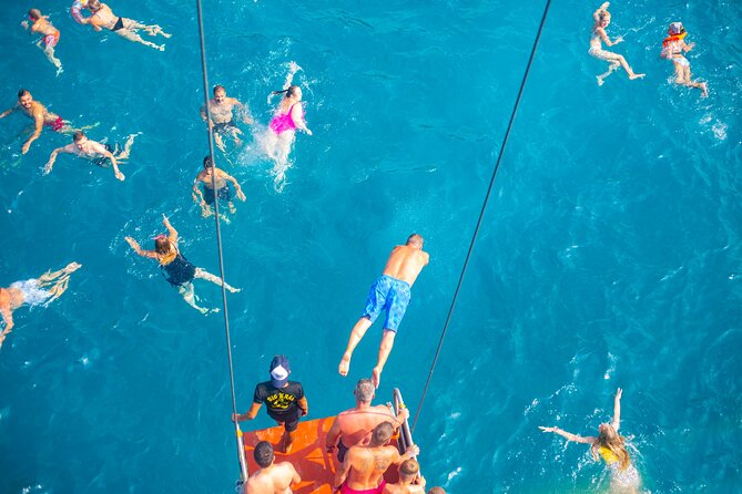 Alanya Pirate Boat with Lunch and Drinks - Caves with legends and brief stops