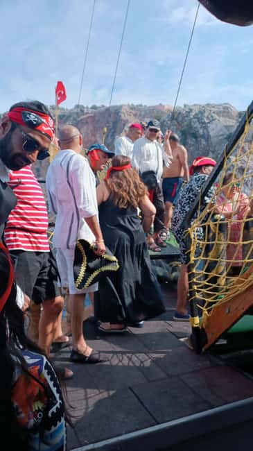 Alanya: Pirate Boat with Lunch and Unlimited Drinks - Practical tips for a smoother day at sea
