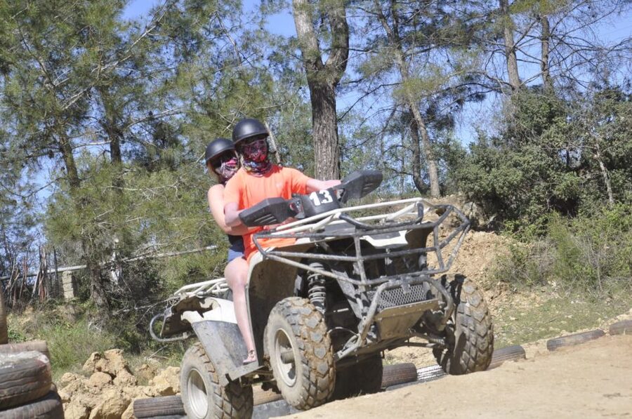 Alanya: Quad Safari Experience with Hotel Transfers - The guides set the tone