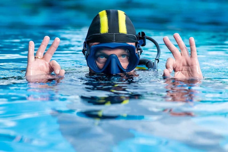 Alanya: Scuba Diving Tour with Lunch and Hotel Transfers - Service, group size, and small points to watch