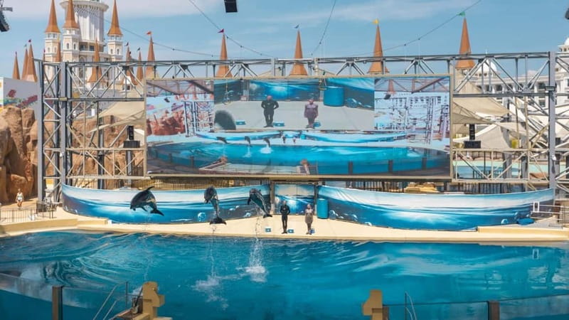 Alanya, Side To Land of Legends Theme Park Ticket & Transfer - Shopping and food at The Avenue