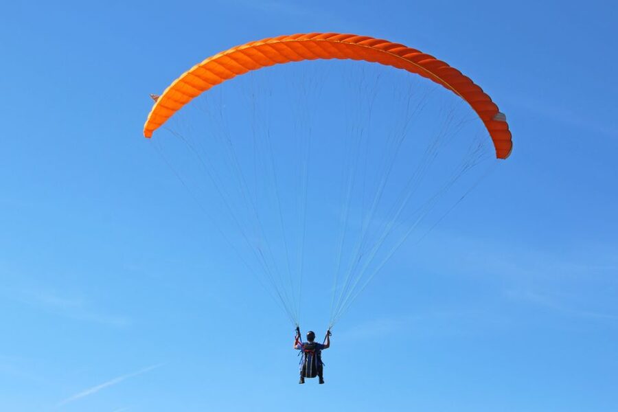 Alanya: Tandem Paragliding Experience Over Cleopatra Beach - A 20 to 25-minute flight over Alanya