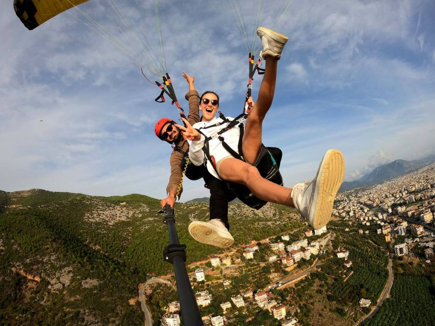 Alanya: Tandem Paragliding with Hotel Pickup - Small details that make the morning easier