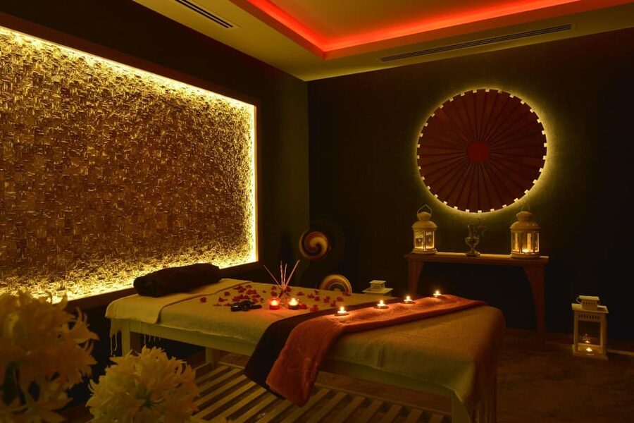 Alanya: Turkish Bath with Foam and Aromatherapy Massages - Foam massage brings the classic hammam moment
