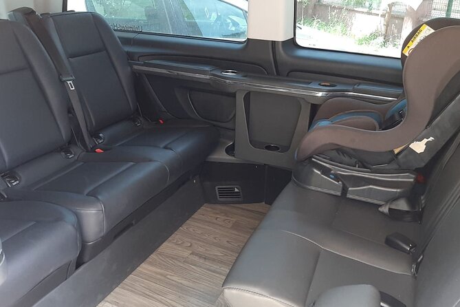 Antalya Airport - Antalya City Hotels Private Transfers (Lara, Kundu, Old Town) - Booking for a large family or group