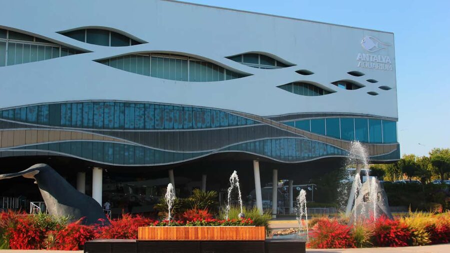 Antalya: Aquarium, Wax Museum, Snow World, Wild Park - What the $43 ticket really buys you