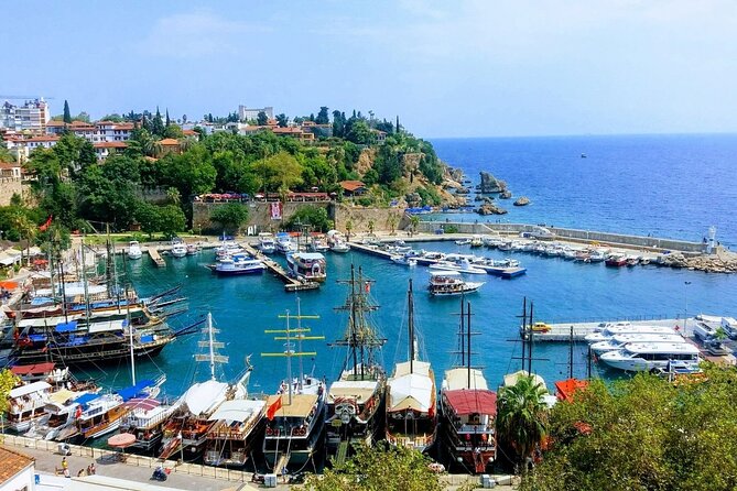 Antalya /Belek : Guided City Tour w/Cable Car & Waterfalls & Boat - The old bazaar and the shopping reality