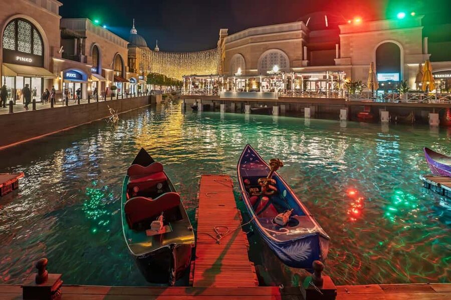 Antalya/Belek: The Land of Legends Theme Park with Transfer - Waterfront Kingdom: marine animals and aquarium displays