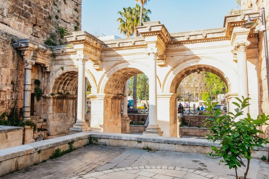 Antalya: City Tour including Waterfalls and Boat tour - Hotel pickup and the road into Antalya