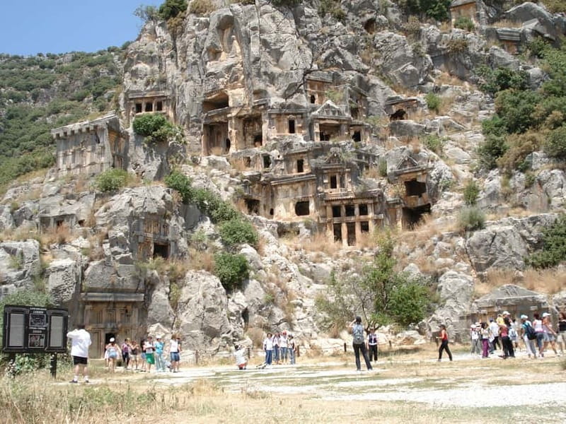 Antalya: Demre, Myra & Kekova Sunken City Boat Trip w/ Lunch - Lunch before the Kekova boat ride