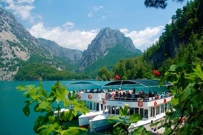 Antalya: Green Canyon Boat Trip with Lunch and Drinks - Boarding the Green Canyon boat