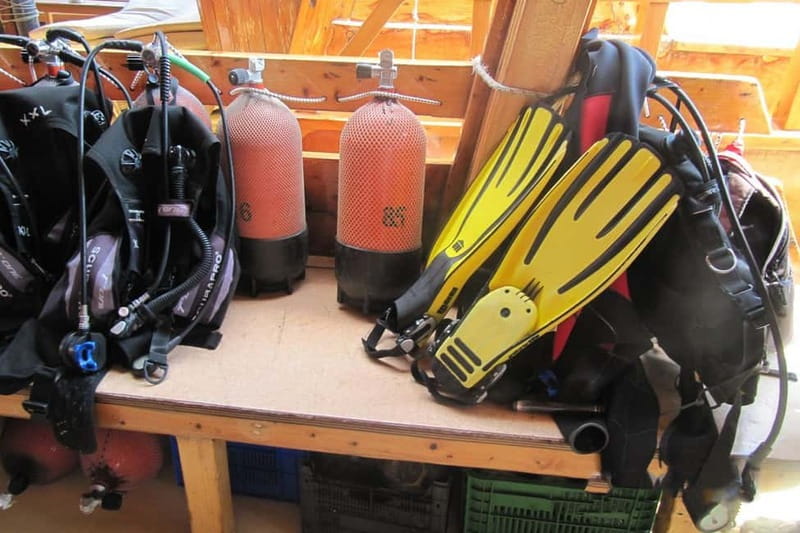 Antalya/Kemer: 2 Dives Scuba Diving Trip with Lunch - The 45-minute safety briefing at Çamyuva