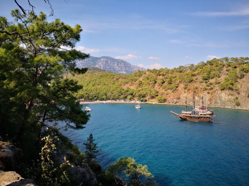 Antalya & Kemer: Pirate Boat Tour With Foam Party & Swimming - Who will enjoy this boat tour most
