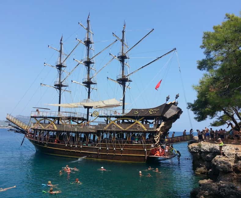 Antalya & Kemer: Pirate Boat Tour With Foam Party & Swimming - From the marina to the first coves