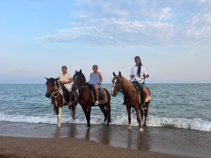 Antalya: Lara Beach & Forrest Horse Riding Safari - Through trees, farms, and open countryside