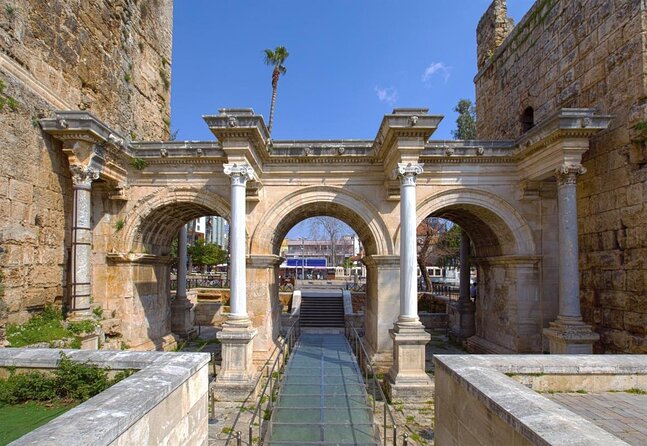 Antalya: Old Town Walking Tour incl. Turkish Tea and Baklava - Key Points Before You Book
