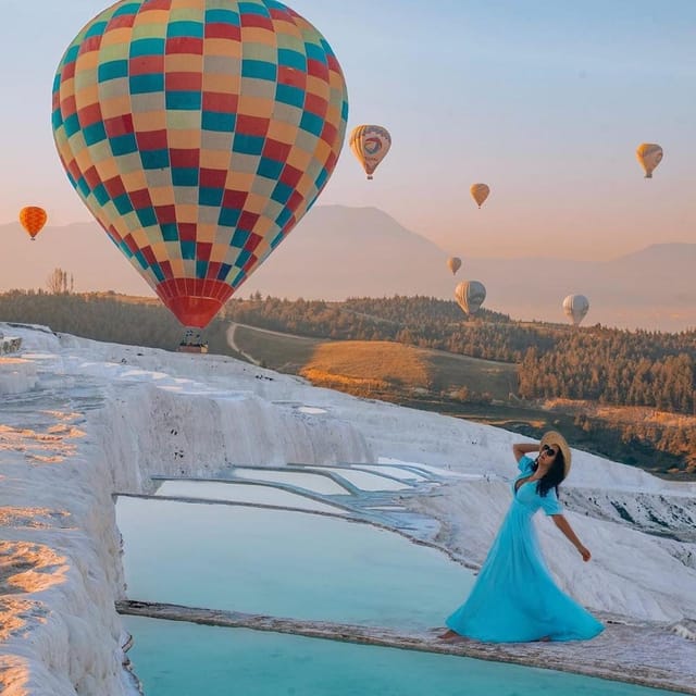 Antalya: Pamukkale Guided Tour With Optional Balloon Flight - Breakfast, then the white terraces