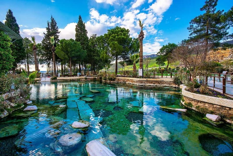 Antalya: Pamukkale Tour with Hot Air Balloon and Lunch - Breakfast, lunch, and the useful middle of the day