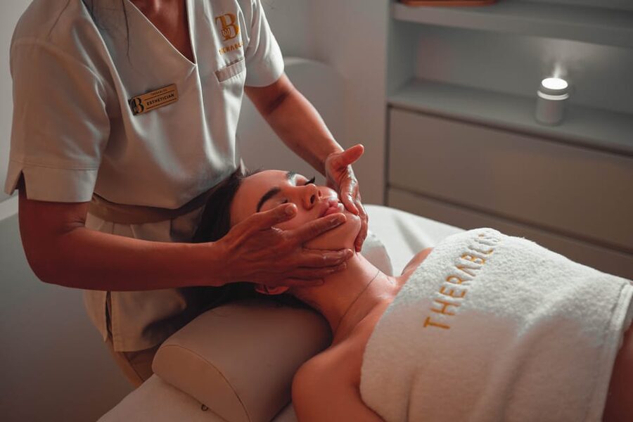 Antalya: Spa and Skin Care Experience with Massage and Drink - Tea and Turkish delight in the relaxation area