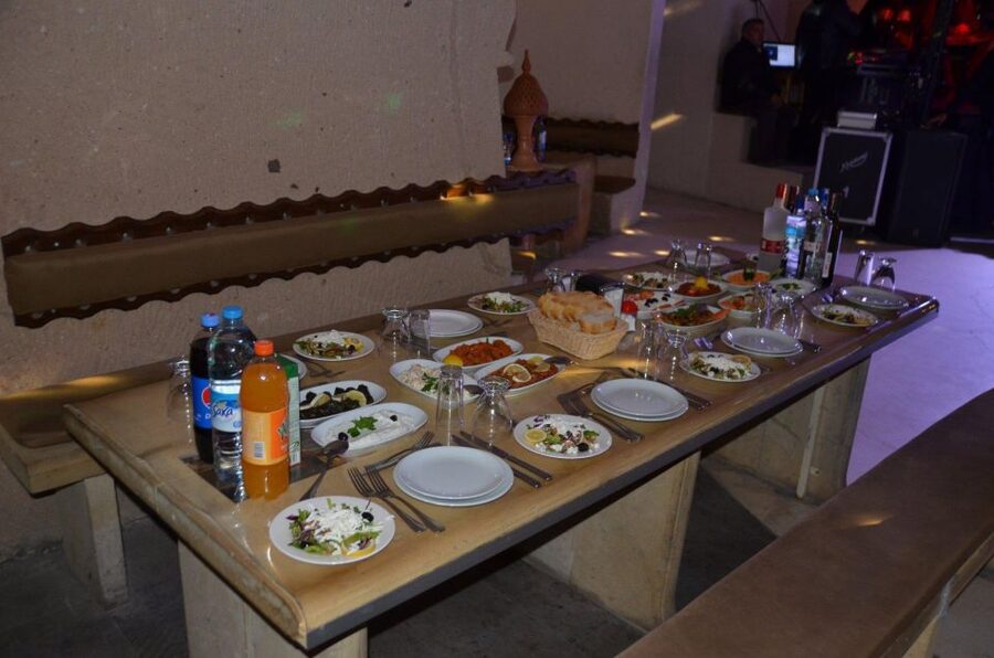 Avanos: Turkish Music and Dance Show with Dinner & Drinks - Key points to know before booking