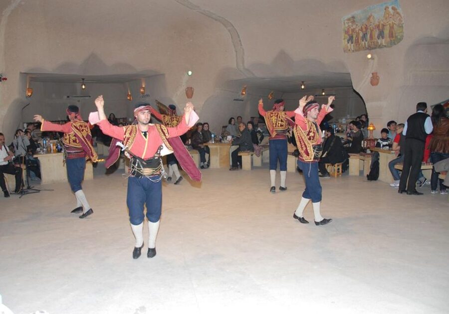 Avanos: Turkish Music and Dance Show with Dinner & Drinks - Folk dances from across Turkey