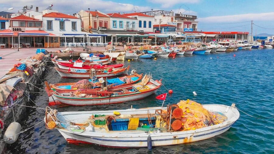 Best of Izmir: Private Walking Tour with a Local - Starting at Konak Square and the Clock Tower