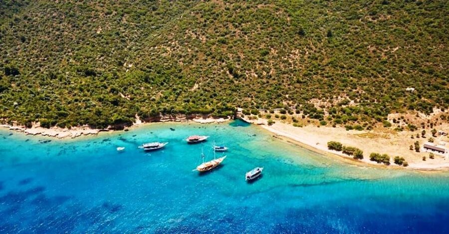 Bodrum Boat Tour with Lunch: Beaches and Islands - Black Island and the extra-cost hot springs