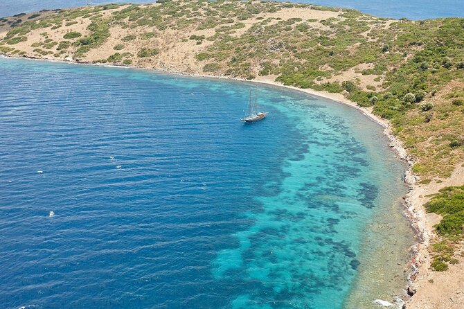 Bodrum Boat Trip With Lunch 11:00 to 17:00 - Poyraz and Rabbit Bay: more time in the water