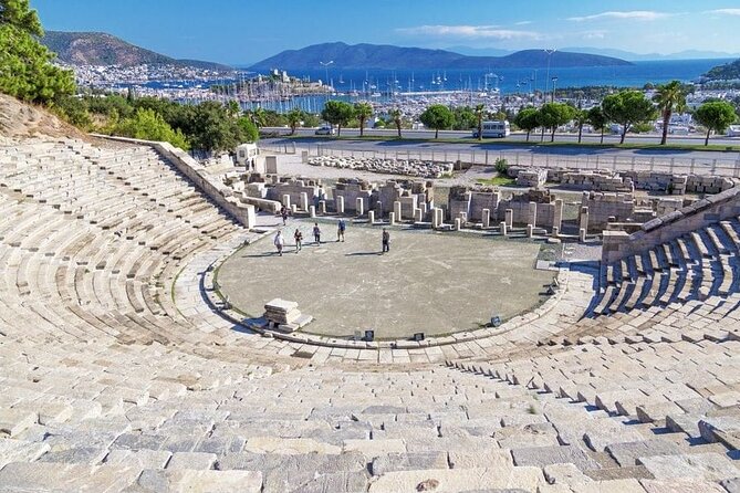 Bodrum Fullday Private Tour with Licenced Guide & Dlx Van - Myndos Gate and Bodrum’s ancient edge