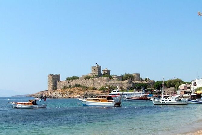 Bodrum Fullday Private Tour with Licenced Guide & Dlx Van - The guide makes or breaks the experience