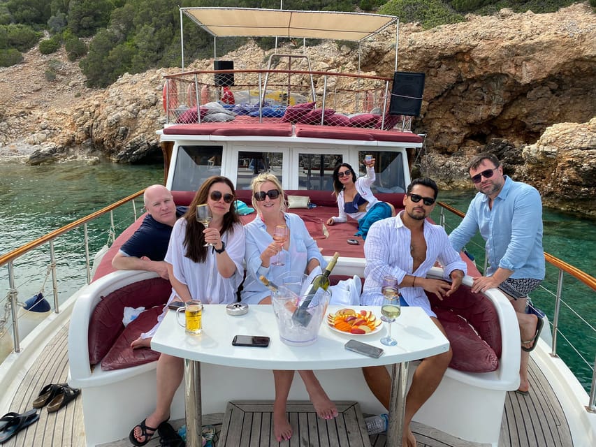 Bodrum: Peninsula Private Boat Tour with Lunch - Should you book the Bodrum private boat tour?
