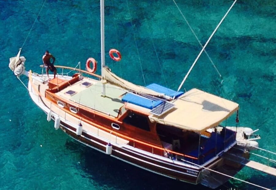 Bodrum: Peninsula Private Boat Tour with Lunch - Practical details that can make the day easier
