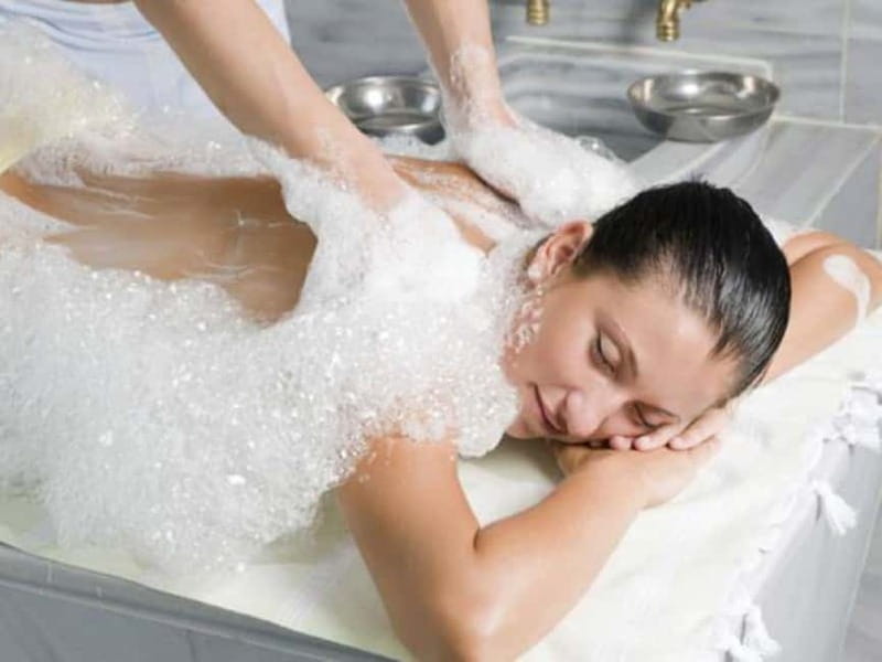 Bodrum: Turkish Bath with Oil Massage and Hotel Pickup - The 30-minute head-to-feet oil massage